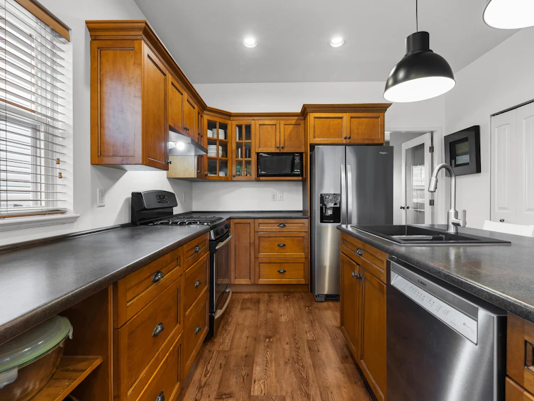 34628 7 Avenue, Abbotsford, BC, V2S 8C4 - 14