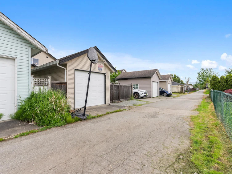 34628 7 Avenue, Abbotsford, BC, V2S 8C4 - 36