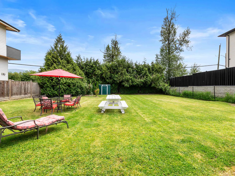 35720 Moore Avenue, Mission, BC, V4X 1Y3 - 24