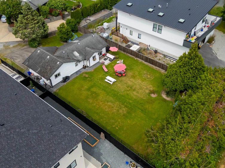 35720 Moore Avenue, Mission, BC, V4X 1Y3 - 25