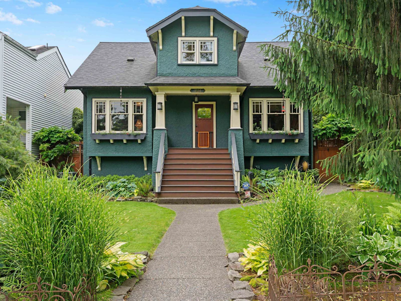 3534 W King Edward Avenue, Vancouver BC V6S 1M5