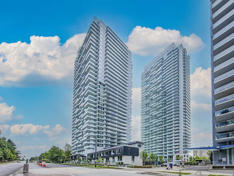 1204-13778 100 Avenue, Surrey, BC, V3T 0V3