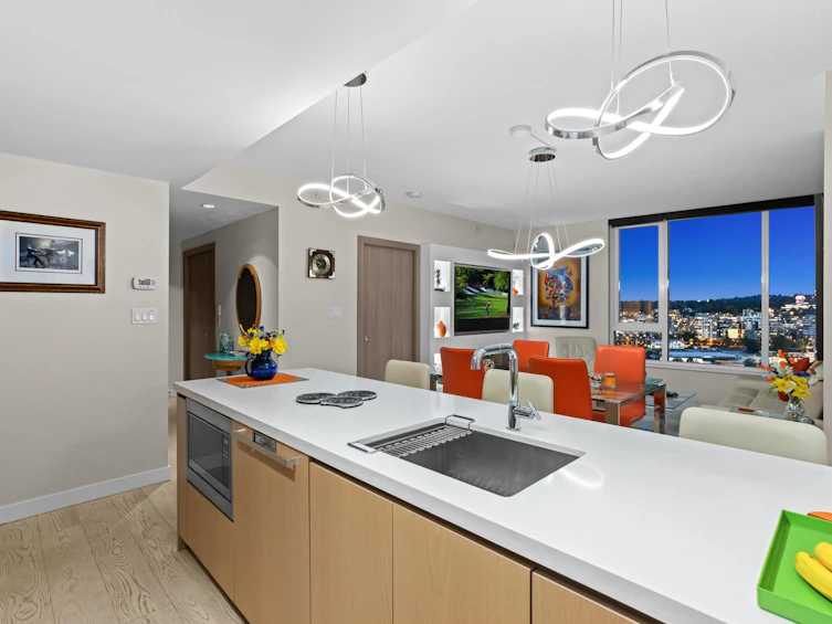 2056-38 Smithe Street, Vancouver, BC, V6B 0P3 - 11