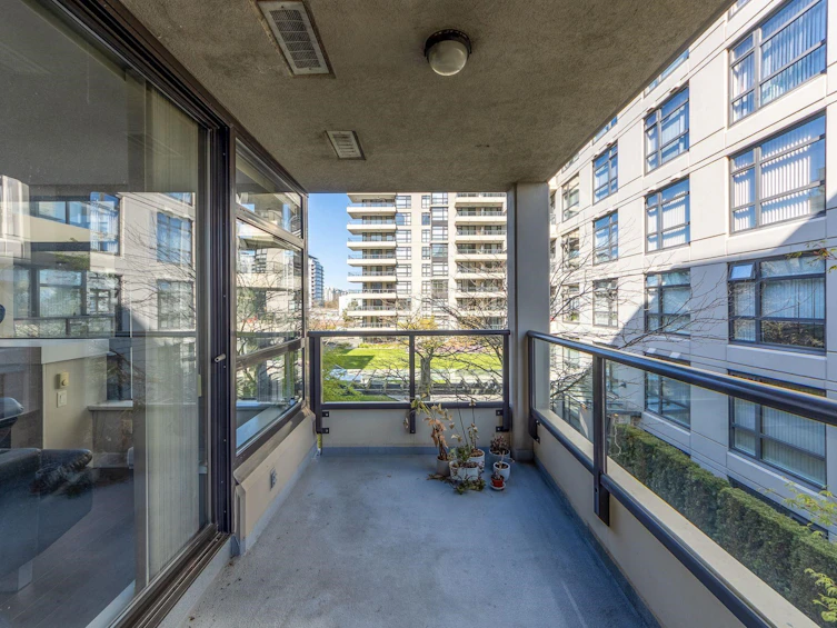 503-8180 Lansdowne Road, Richmond, BC, V6X 0B1 - 16