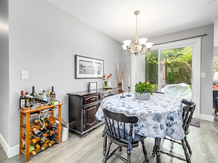 6182 W Greenside Drive, Surrey, BC, V3S 5M8 - 17