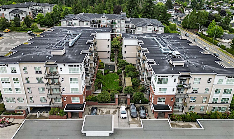 108-6468 195a Street, Surrey, BC, V4N 6T1
