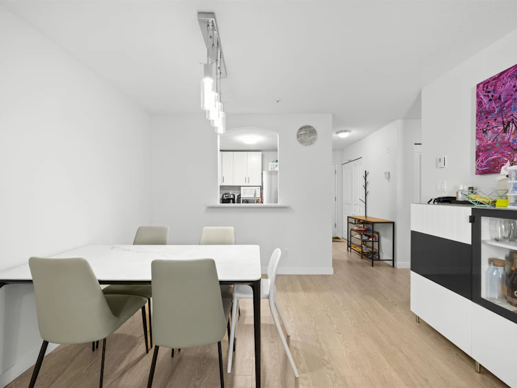 215-8180 Jones Road, Richmond, BC, V6Y 3Z6 - 4