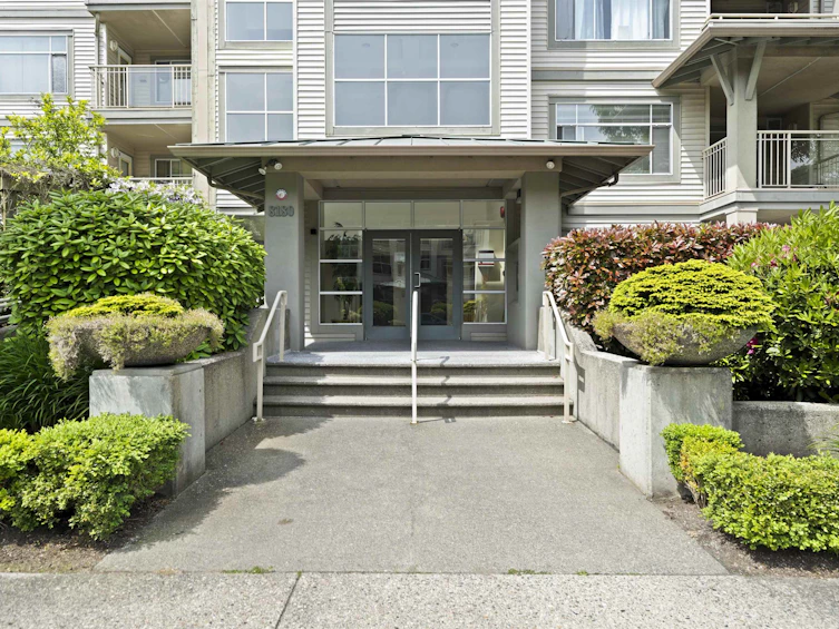 215-8180 Jones Road, Richmond, BC, V6Y 3Z6 - 6
