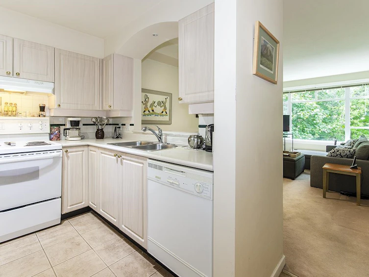 420-3600 Windcrest Drive, North Vancouver, BC, V7G 2S5 - 14