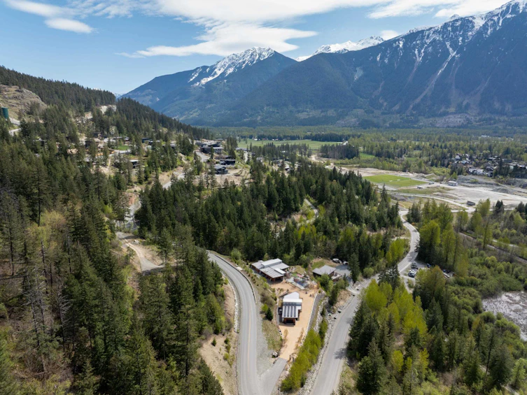 7501 Pebble Creek Drive, Pemberton, BC, V0N 2L1 - 9