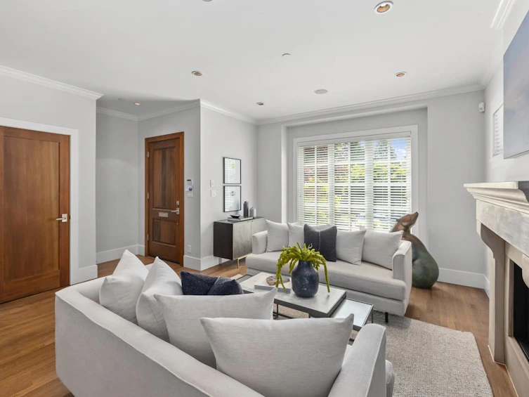 3749 W 39th Avenue, Vancouver, BC, V6N 3A6 - 5