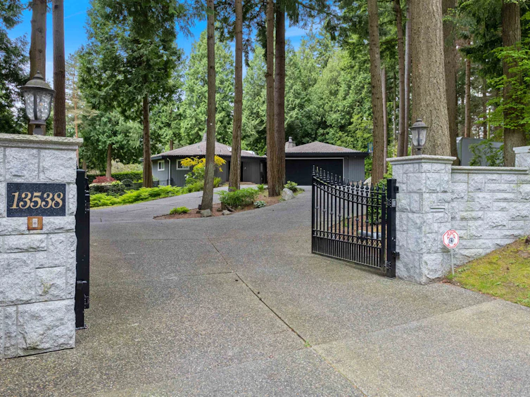 13538 20 Avenue, Surrey, BC, V4A 1Z6 - 3