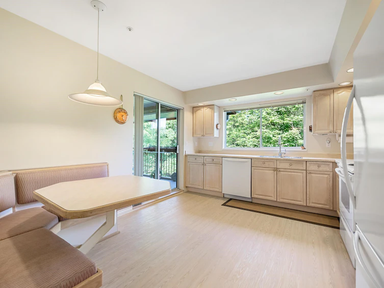 307-5776 200 Street, Langley, BC, V3A 1M8 - 16