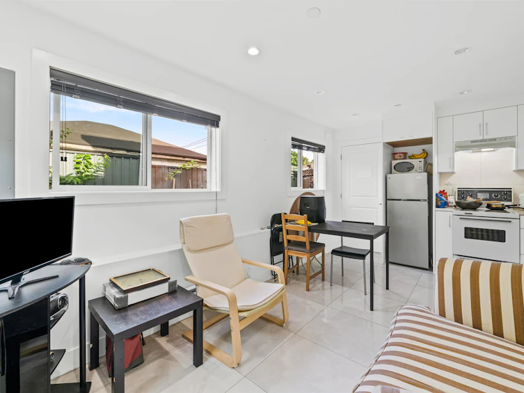 1060 E 61st Avenue, Vancouver, BC, V5X 2C4 - 33