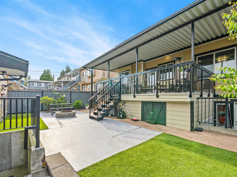 1060 E 61st Avenue, Vancouver, BC, V5X 2C4 - 35