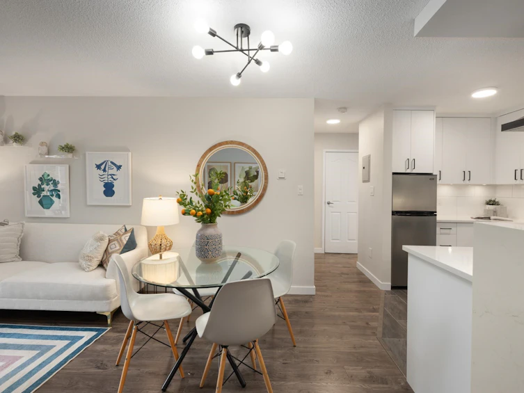 403-360 E 2nd Street, North Vancouver, BC, V7L 4N6 - 6