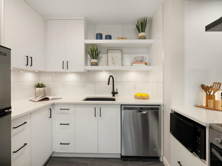 403-360 E 2nd Street, North Vancouver, BC, V7L 4N6 - 18