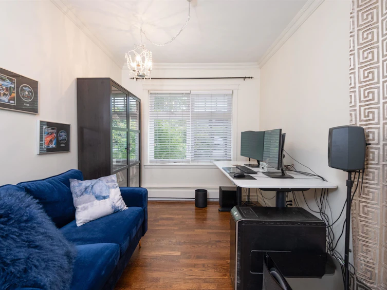 445 W 26th Street, North Vancouver, BC, V7N 2G9 - 26