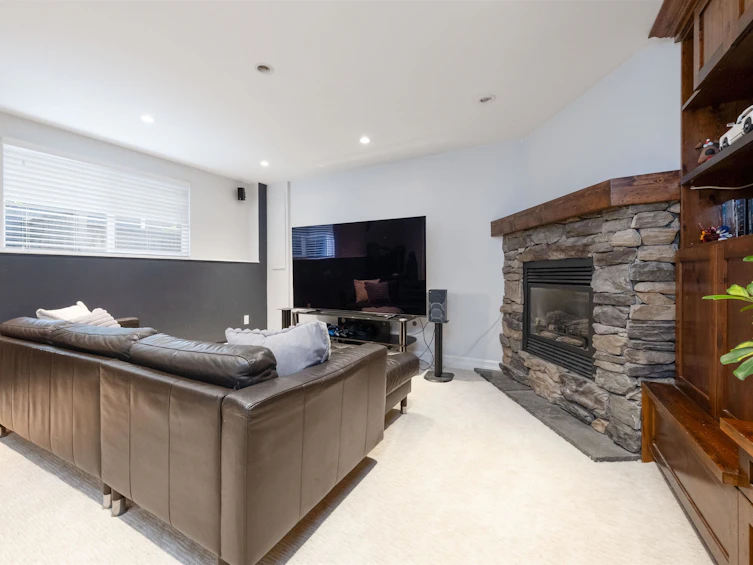 445 W 26th Street, North Vancouver, BC, V7N 2G9 - 34