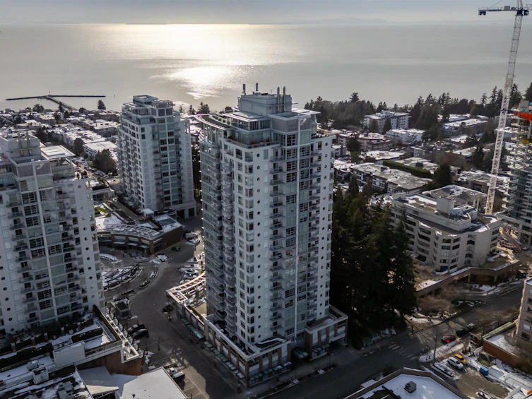 204-15152 Russell Avenue, Surrey, BC, V4B 0A3 - 27