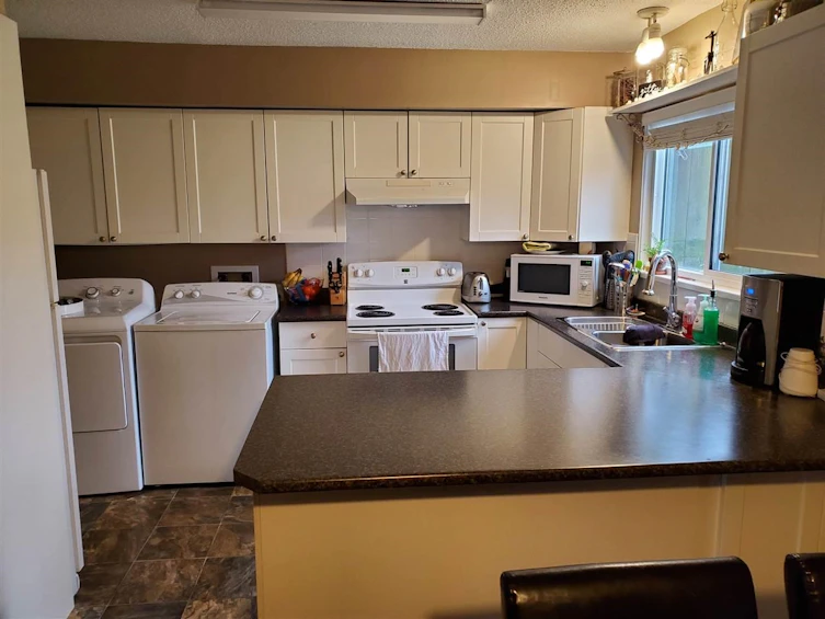 5733 - 5735 Crescent Drive, Delta, BC, V4K 2E5 - 9