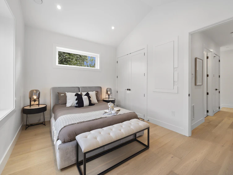 2181 Charles Street, Vancouver, BC, V5L 2V2 - 24