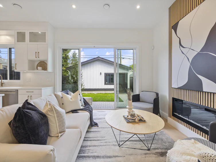 2181 Charles Street, Vancouver, BC, V5L 2V2 - 15