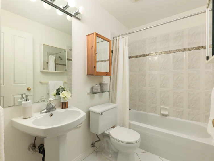 301-1050 Nicola Street, Vancouver, BC, V6G 2C9 - 29