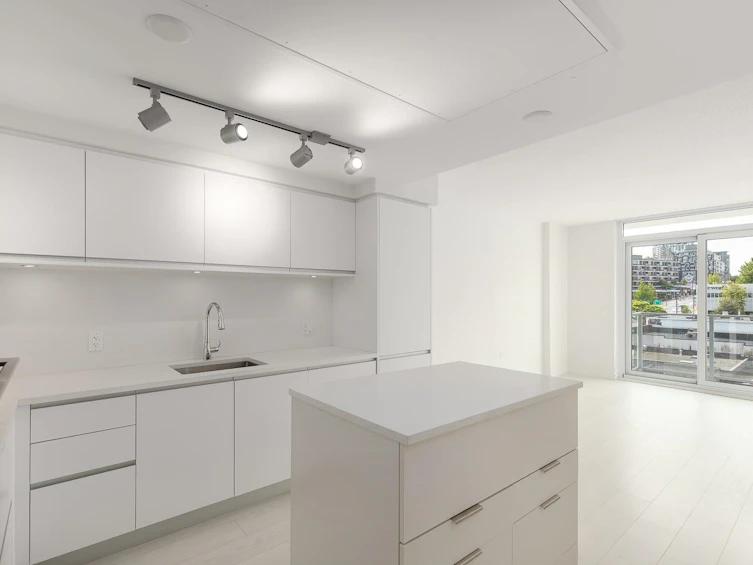 721-180 E 2nd Avenue, Vancouver, BC, V5T 0K4