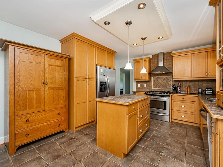 46105 Avalon Avenue, Chilliwack, BC, V2P 3P8 - 9