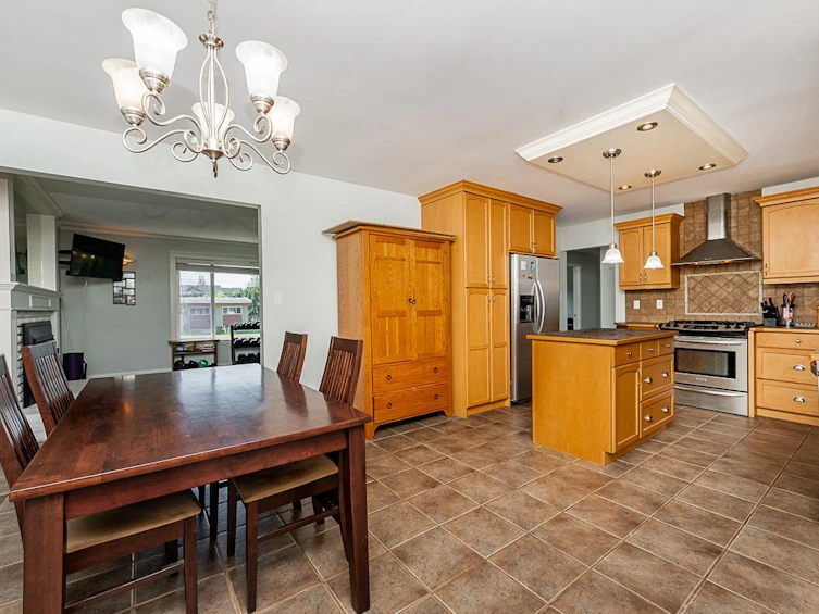 46105 Avalon Avenue, Chilliwack, BC, V2P 3P8 - 8