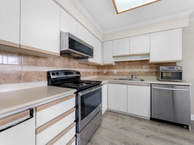 1002-11920 80 Avenue, Delta, BC, V4C 8E8 - 10