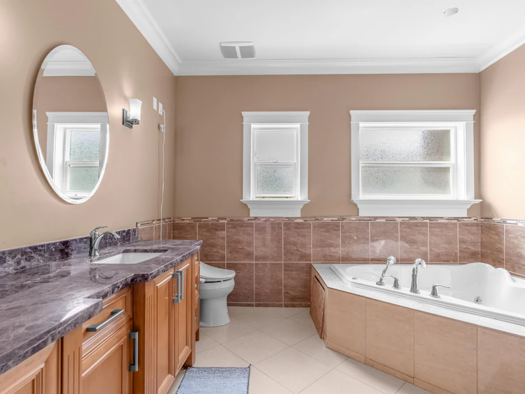13300 Blundell Road, Richmond, BC, V6W 1B5 - 29