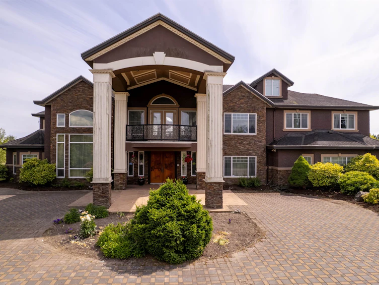 13300 Blundell Road, Richmond, BC, V6W 1B5 - 2