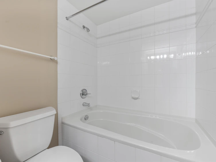 702-15466 North Bluff Road, Surrey, BC, V4B 3G1 - 26