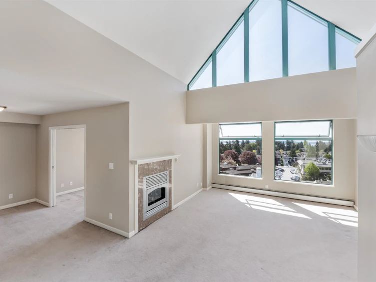 702-15466 North Bluff Road, Surrey, BC, V4B 3G1 - 7