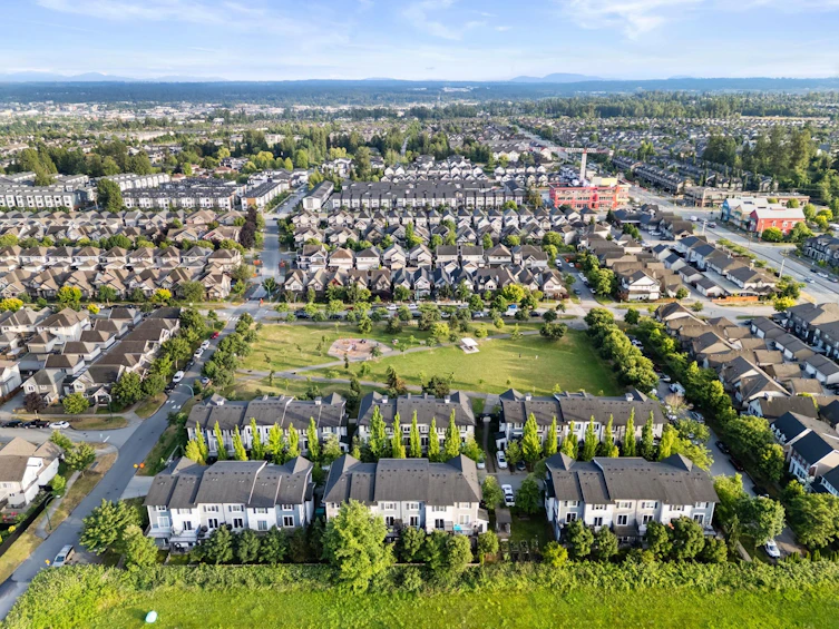 10-7348 192a Street, Surrey, BC, V4N 6J2 - 5