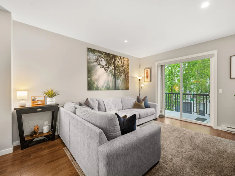 10-7348 192a Street, Surrey, BC, V4N 6J2 - 10