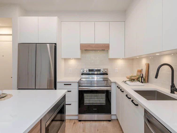 202-33920 Best Avenue, Mission, BC, V2V 7A4 - 3