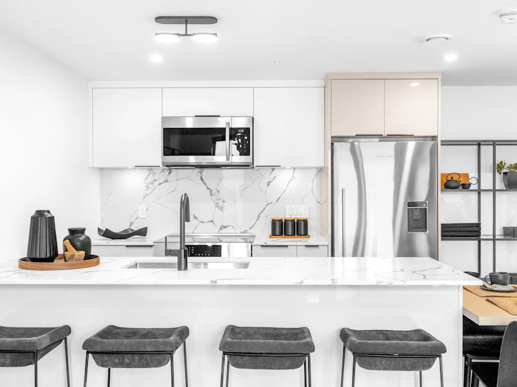 111-2085 E 1st Avenue, Vancouver, BC, V5N 1B6 - 4