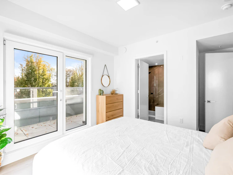 111-2085 E 1st Avenue, Vancouver, BC, V5N 1B6 - 16