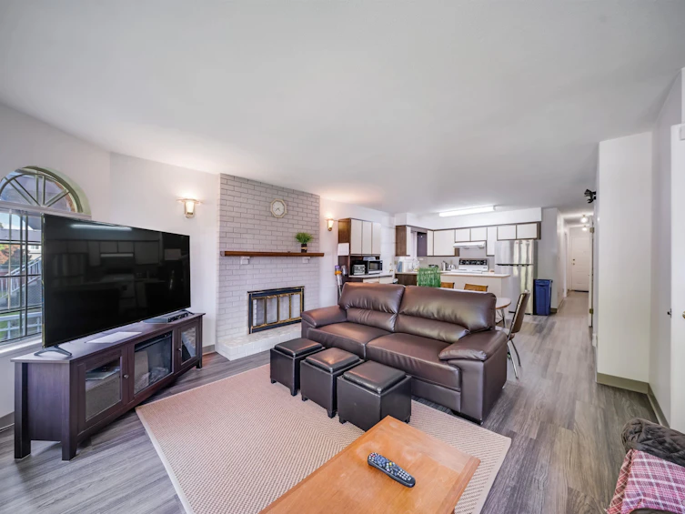 2232 Wenonah Street, Vancouver, BC, V5N 2Z6 - 26