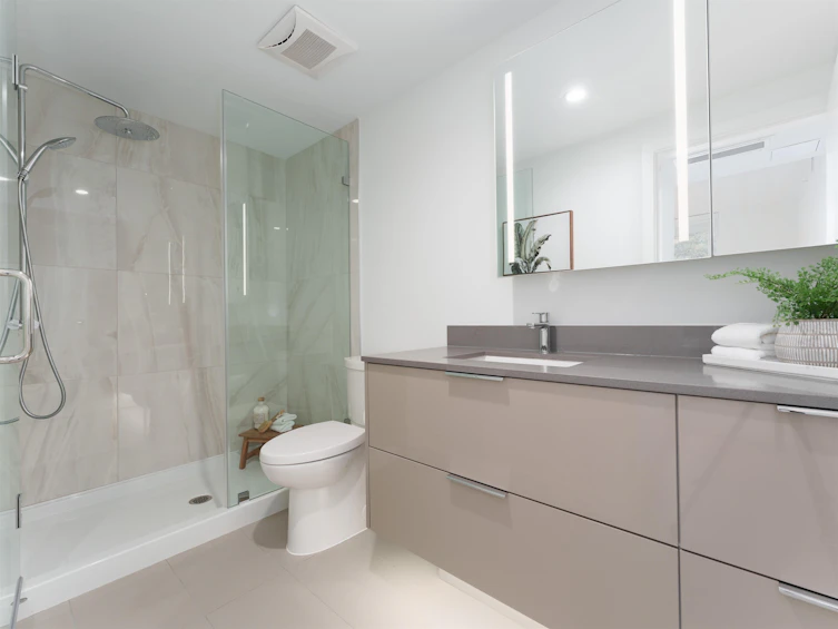 314-1471 Hunter Street, North Vancouver, BC, V7J 1H3 - 13
