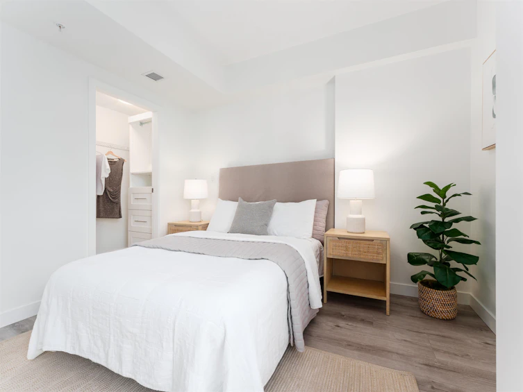 314-1471 Hunter Street, North Vancouver, BC, V7J 1H3 - 11