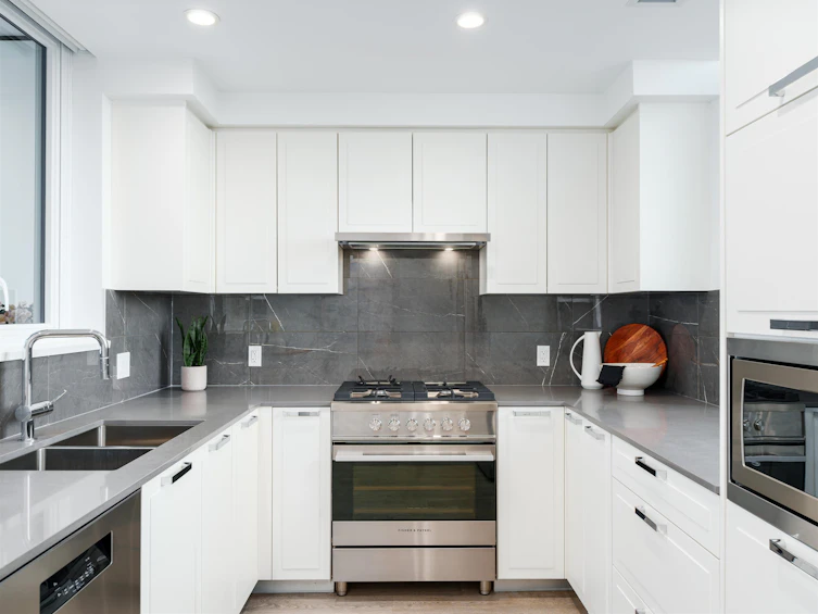 314-1471 Hunter Street, North Vancouver, BC, V7J 1H3 - 7