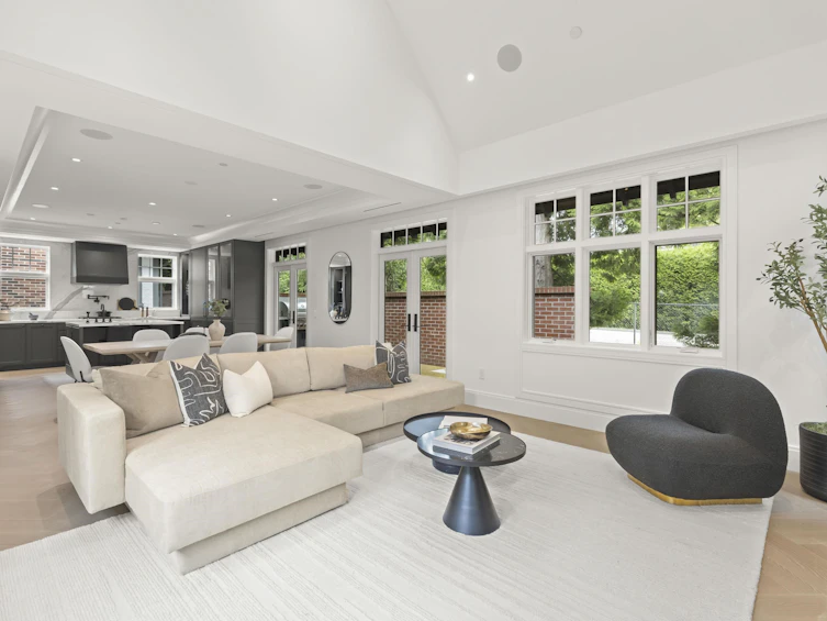 2062 SW Marine Drive, Vancouver, BC, V6P 6B5 - 8