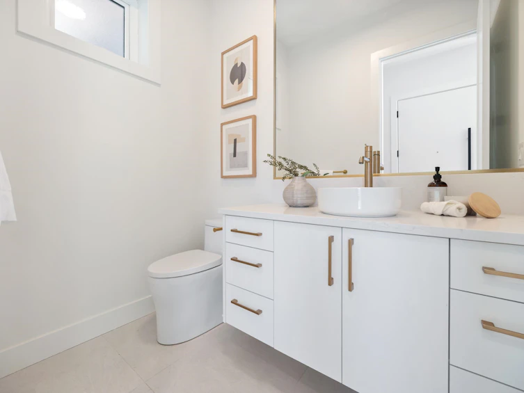 1 & 2-2183 Charles Street, Vancouver, BC, V5L 2V2 - 22