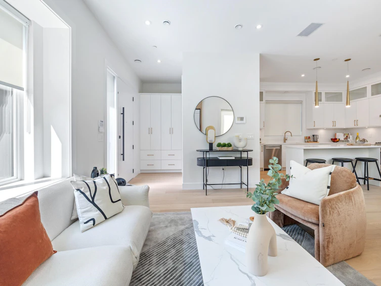 1 & 2-2183 Charles Street, Vancouver, BC, V5L 2V2 - 12