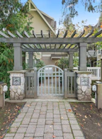 1 1075 Lynn Valley Road