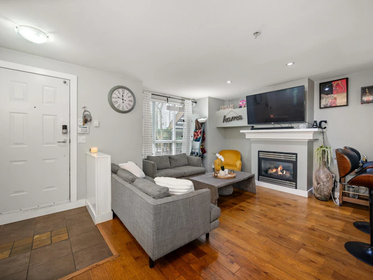 1-1075 Lynn Valley Road, North Vancouver, BC, V7J 1Z6 - 8